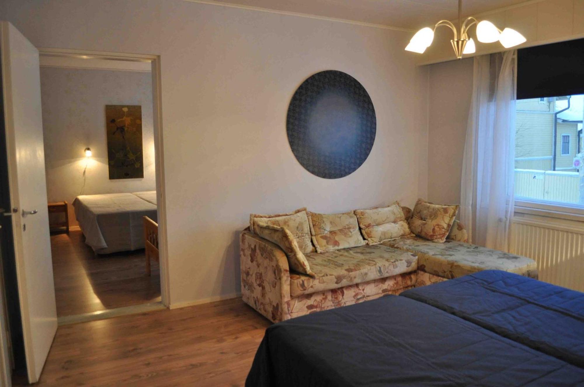 Apartment Hotel Kuukkarin Kortteeri Pori Kültér fotó