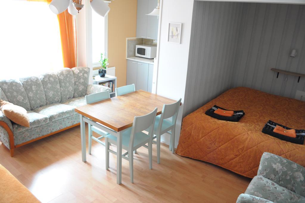 Apartment Hotel Kuukkarin Kortteeri Pori Kültér fotó