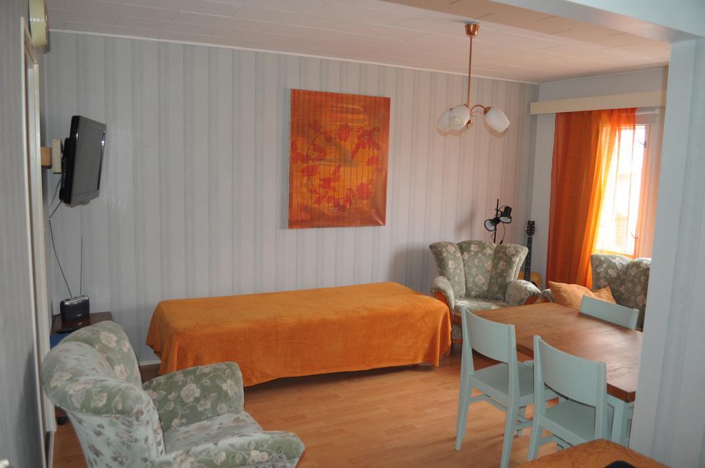 Apartment Hotel Kuukkarin Kortteeri Pori Kültér fotó
